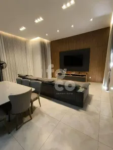 Casa com 5 Quartos à venda, 199m² no Jardim das Palmeiras, Uberlândia
