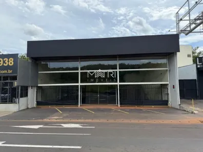 Ponto Comercial para alugar, 180m² no Vila Ferroviária, Araraquara