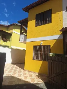 Casa com 2 Quartos para alugar, 76m² no Ouro Verde, Rio das Ostras