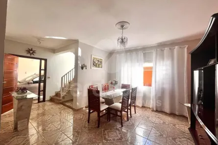 Sobrado com 2 Quartos para alugar, 196m² no Jardim Santa Genebra II (Barão Geraldo), Campinas