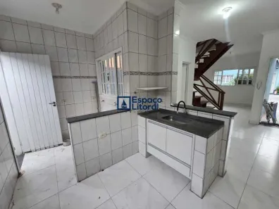 Sobrado com 2 Quartos para alugar, 89m² no Loteamento Balneário Camburi, Caraguatatuba