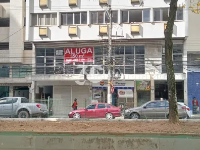 Sala Comercial para alugar, 332m² no Centro, Juiz de Fora