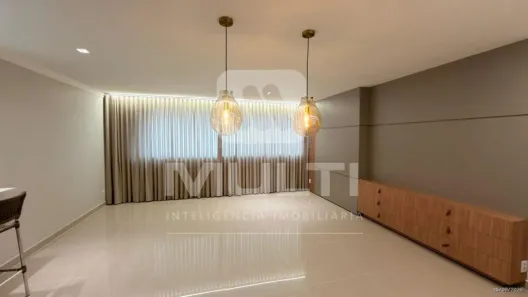 Apartamento com 3 Quartos para alugar, 137m² no Jardim Karaíba, Uberlândia