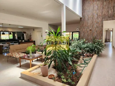 Fazenda/Sítio com 4 Quartos à venda, 343m² no Portal dos Lagos, Boituva