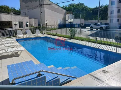 Apartamento com 2 Quartos para alugar, 42m² no Santa Cruz, Rio de Janeiro