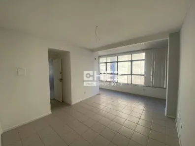 Sala Comercial para alugar, 79m² no Centro, Cabo Frio