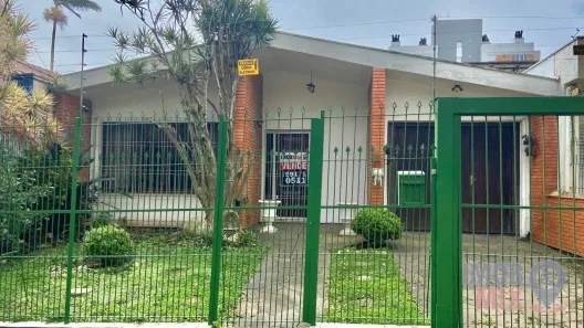 Casa com 3 Quartos à venda, 191m² no Vila Ipiranga, Porto Alegre
