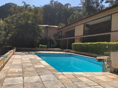 Sobrado com 5 Quartos à venda, 800m² no Jardim Ibiratiba, São Paulo
