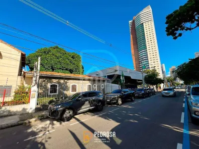 Casa com 5 Quartos para alugar, 400m² no Petrópolis, Natal