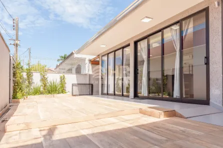Casa com 3 Quartos à venda, 180m² no Centro, Matinhos