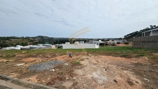 Lote/Terreno à venda, 300m² no Residencial Monte Carlo, São José do Rio Pardo