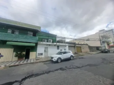 Casa com 4 Quartos à venda, 390m² no Santa Cruz Industrial, Contagem