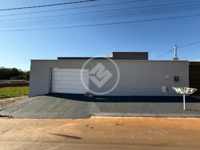 Casa com 3 Quartos à venda, 170m² no Centro, Hidrolândia