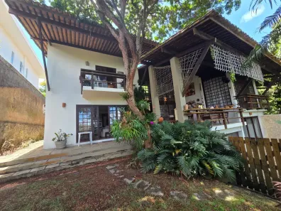 Casa de Condomínio com 5 Quartos à venda, 400m² no Piatã, Salvador