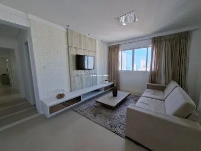 Apartamento com 3 Quartos para alugar, 140m² no Centro, Balneário Camboriú