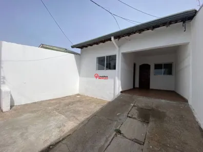 Casa com 3 Quartos para alugar, 105m² no Parque Gramado, Americana