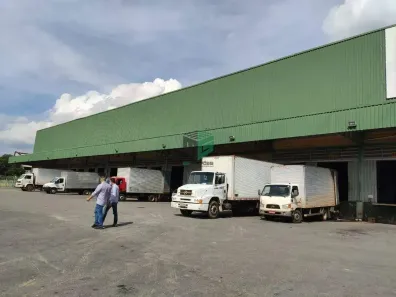 Galpão/Depósito/Armazém para alugar, 5200m² no São Mateus, Contagem