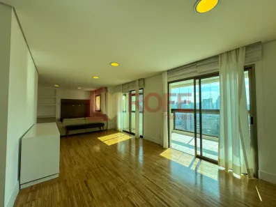 Apartamento com 3 Quartos para alugar, 147m² no Brooklin Paulista, São Paulo