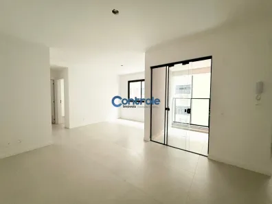 Apartamento com 2 Quartos à venda, 75m² no Balneário, Florianópolis