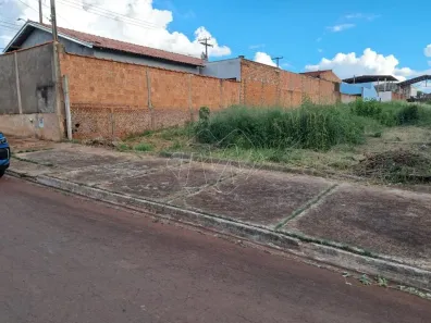 Lote/Terreno à venda, 391m² no Parque Laranjeiras, Araraquara