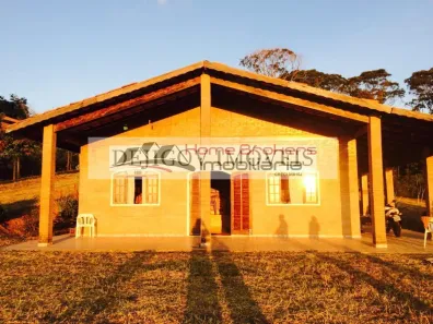 Fazenda/Sítio com 3 Quartos à venda, 132m² no Estância São Paulo, Campo Limpo Paulista