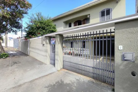 Sobrado com 3 Quartos à venda, 244m² no Nova Jaguariúna, Jaguariúna