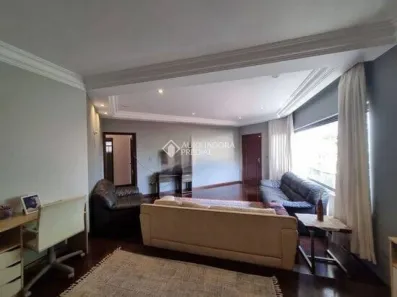 Casa com 5 Quartos à venda, 260m² no Vila Curuçá, Santo André