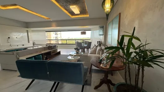 Apartamento com 4 Quartos à venda, 225m² no Patamares, Salvador