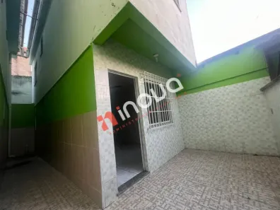 Casa com 2 Quartos para alugar, 60m² no Abolição, Rio de Janeiro