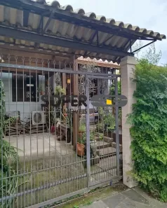 Casa com 2 Quartos à venda, 134m² no Hípica, Porto Alegre