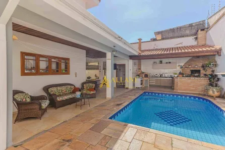 Sobrado com 3 Quartos à venda, 260m² no Jardim dos Estados, Sorocaba