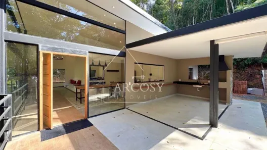 Casa de Condomínio com 3 Quartos à venda, 5000m² no Araras, Petrópolis