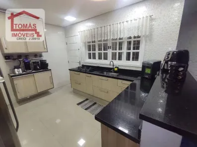 Casa com 2 Quartos à venda, 190m² no Jardim Mangalot, São Paulo