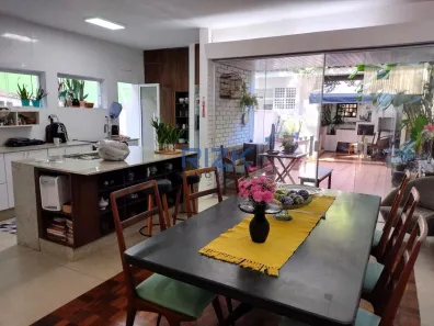 Casa com 4 Quartos à venda, 250m² no Aclimação, São Paulo