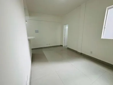 Kitnet com 1 Quarto à venda, 30m² no Embaré, Santos