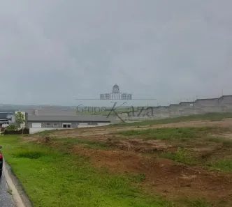 à venda, 600m² no Urbanova, São José dos Campos