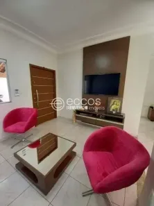 Casa com 3 Quartos à venda, 198m² no Cidade Jardim, Uberlândia