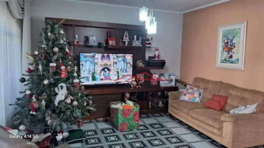Sobrado com 4 Quartos à venda, 220m² no Jardim Japão, São Paulo