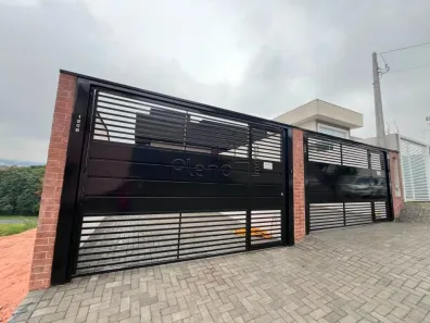 Sobrado com 2 Quartos para alugar, 85m² no João XXIII, Vinhedo