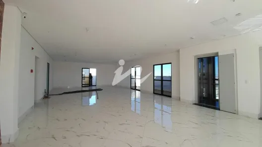 Sala Comercial para alugar, 273m² no Tibery, Uberlândia