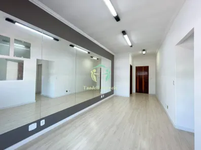 Prédio Comercial à venda, 300m² no Vila Assunção, Santo André