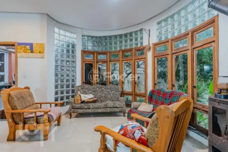 Casa de Condomínio com 6 Quartos à venda, 497m² no Teresópolis, Porto Alegre