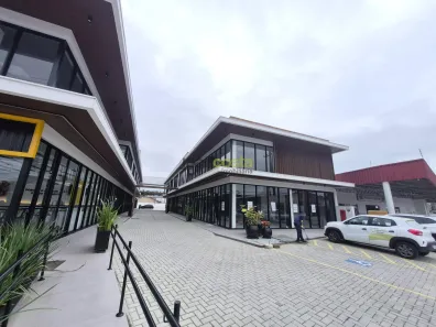 Ponto Comercial para alugar, 92m² no Aririú, Palhoça