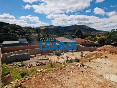 Lote/Terreno à venda, 897m² no Parque Véu das Noivas, Poços de Caldas