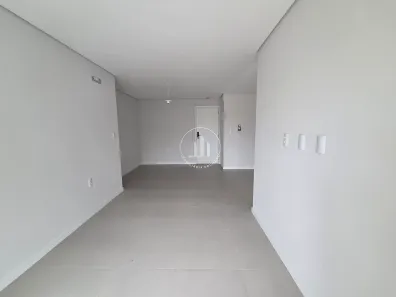 Apartamento com 2 Quartos à venda, 70m² no Barreiros, São José