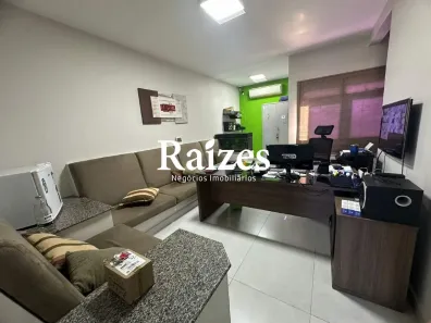 Sala Comercial com 5 Quartos à venda, 270m² no Presidente Roosevelt, Uberlândia