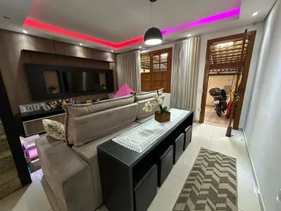 Casa com 3 Quartos à venda, 96m² no Sapucaias III, Contagem