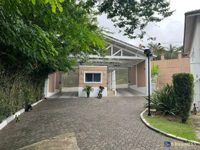 Casa com 4 Quartos à venda, 159m² no Jardim Maria Tereza, Cotia