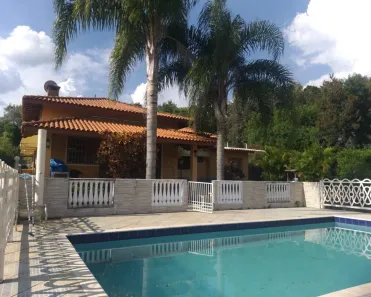 Fazenda/Sítio com 3 Quartos à venda, 290m² no Parque dos Cafezais II, Itupeva