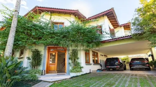 Sobrado à venda, 446m² no Jardim Cordeiro, São Paulo